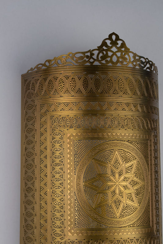 Naqsh star wall light