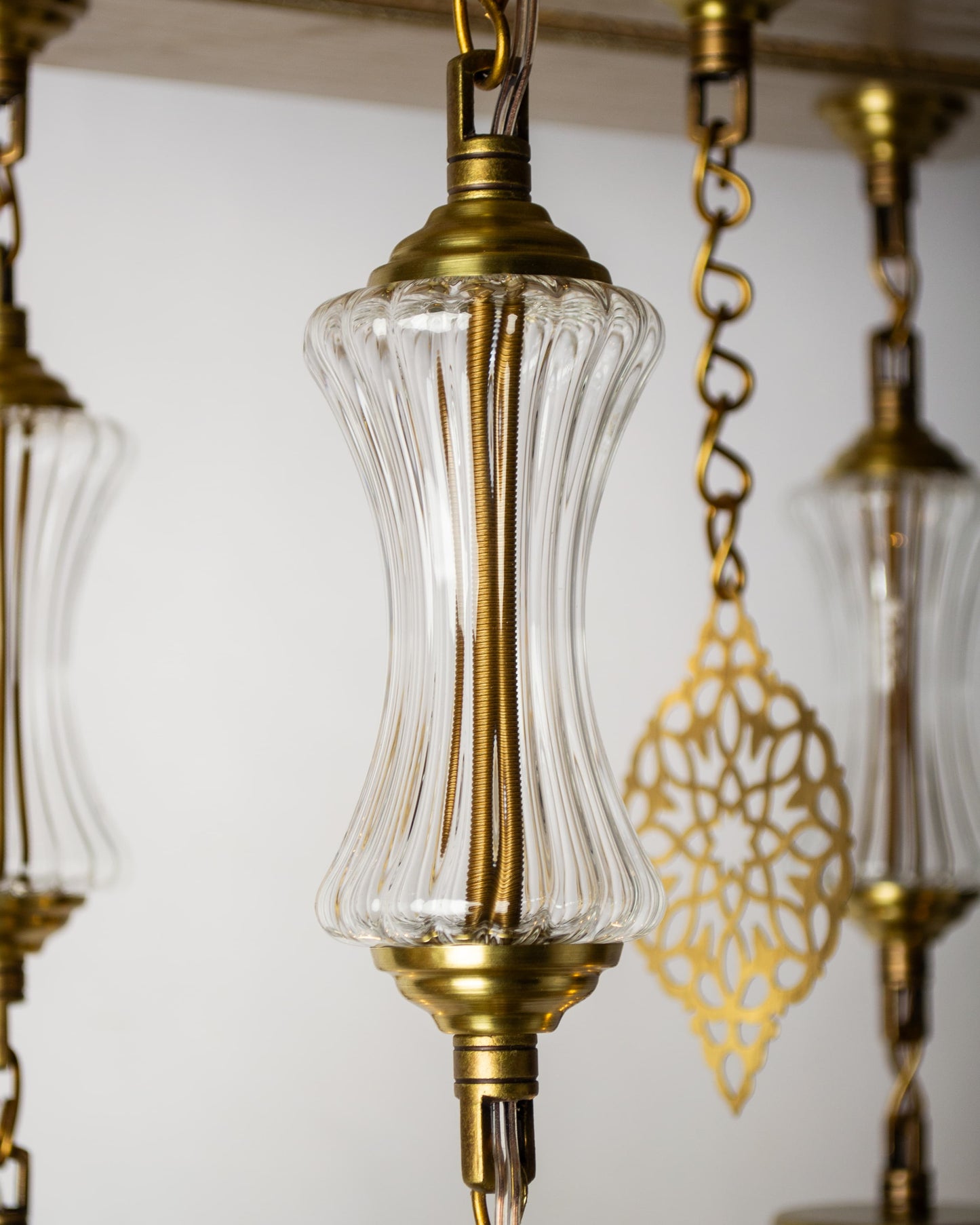 Arabesque Radiance square Chandelier – 40x40cm Wooden Base with Hanging Pendants