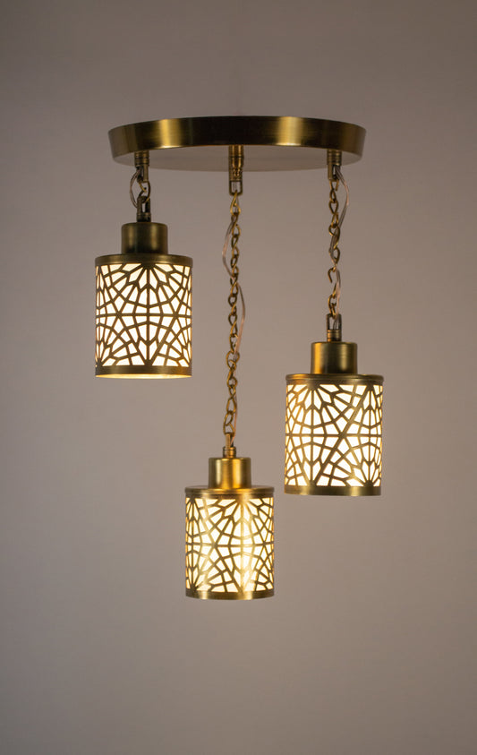 Arket round chandelier - 25cm metal base with 3 hanging pendants